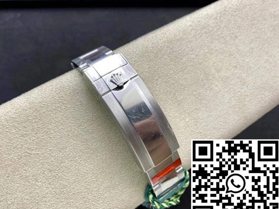 Submariner VS Rolex Dial Blue 116619LB-97209 Factory 1230